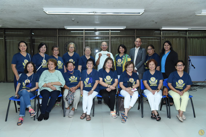 CPU College of Nursing Class of 1972 visited the campus and hand-in their donation to CPU President Dr. Teodoro C. Robles