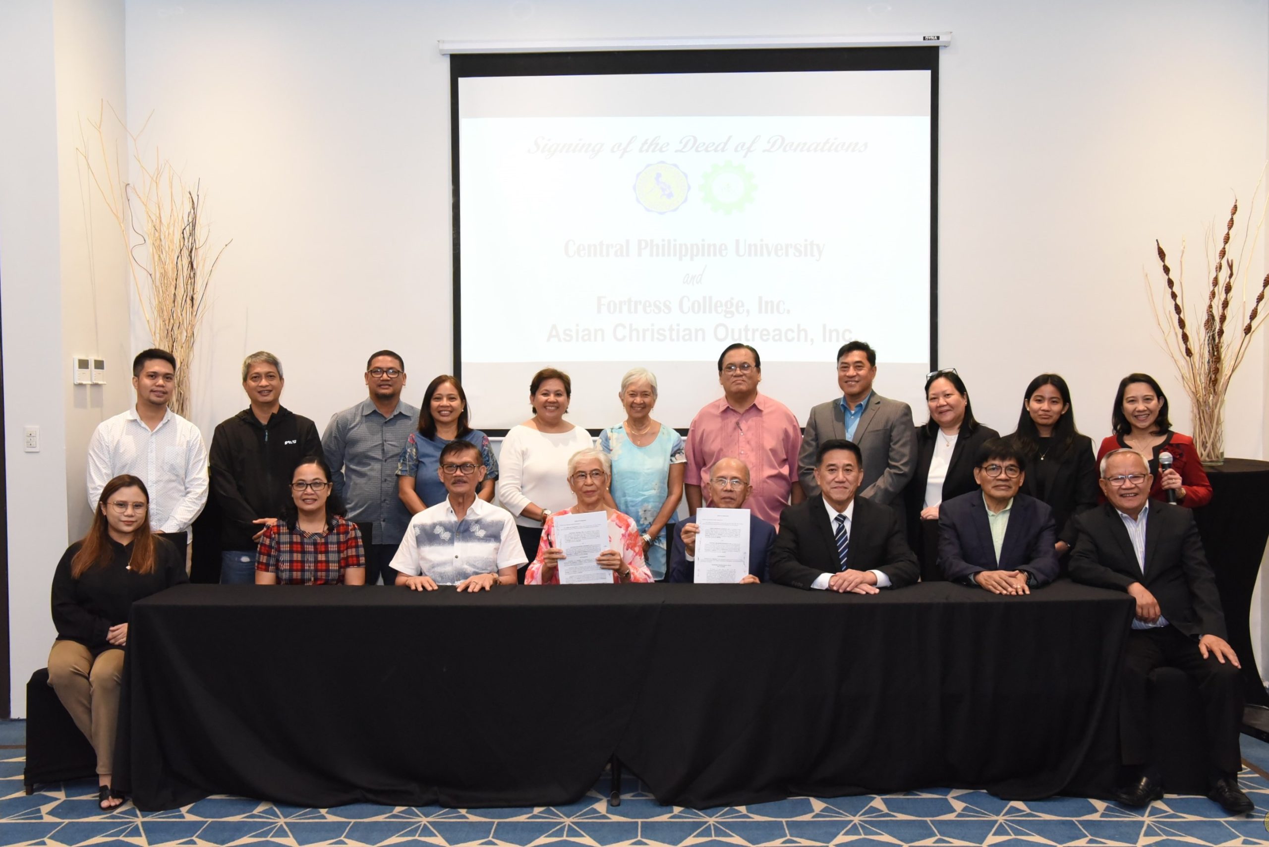 Delegations from CPU, ASCO, Fortress College posed for a photo opportunity after the signing of the Deeds of Donation