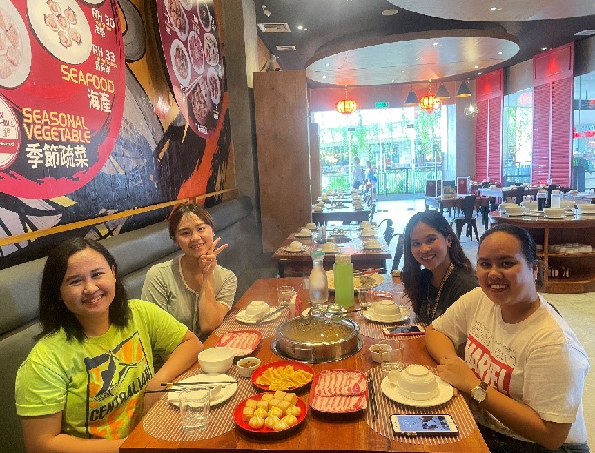 Ms. Yu-Chieh Liu with her friends at Shabu-shabu Taiwanese Restaurant at Festive Walk Mall, Iloilo City