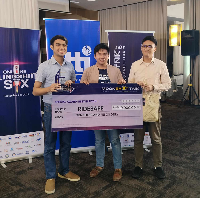 CPU's Team Ridesafe shows their cash award received during the DTI Moonshot TNK Pitching Competition.
