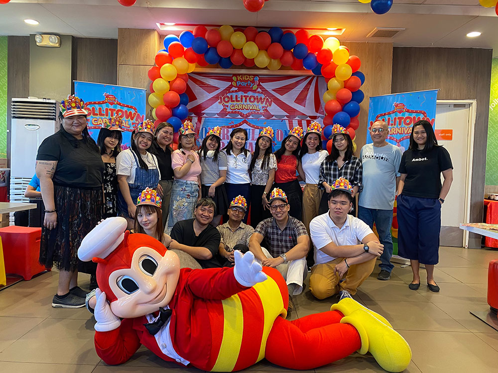 BA ELS and BA COMM 4th Year students with Prof. Ramos, Prof. Cocjin, Prof. Sanchez, and Prof. Casas at the DLMCH Farewell Party