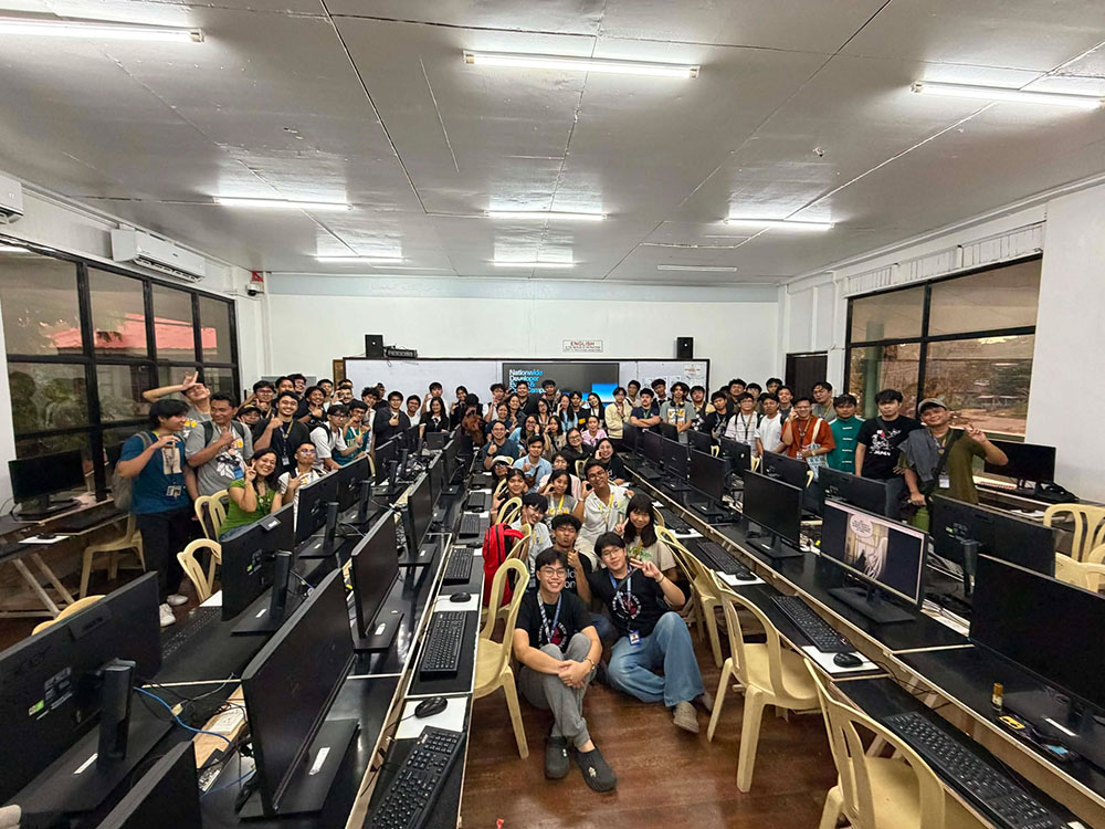 CDG and DEVCON Iloilo conduct Build Beyond: Move Smart Contract Code Camp for Future Web3 Developers